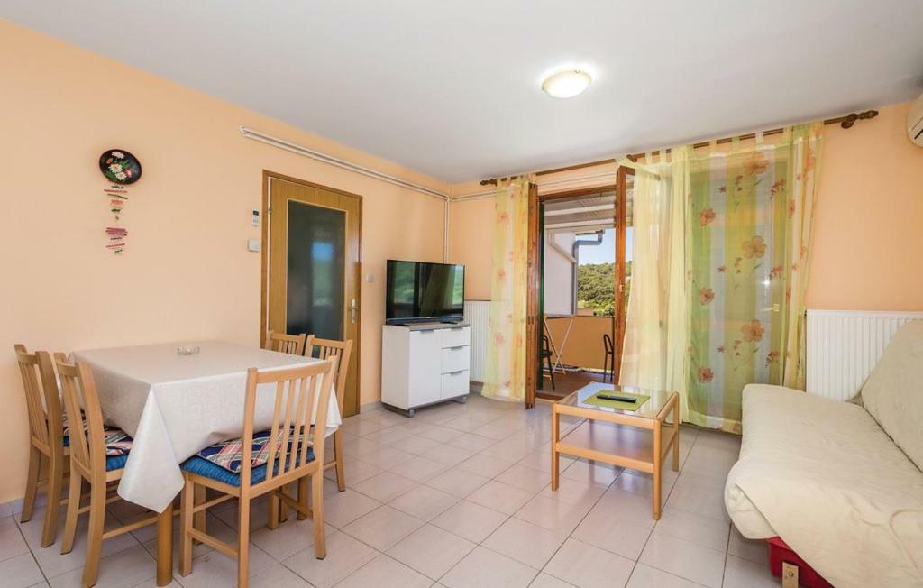 Apartma Hause Lupic Rab Town